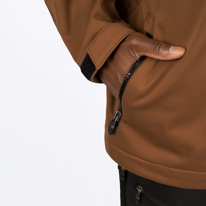 Chargez l'image dans la visionneuse de la galerie, ProSoftshell_Jacket_DarkSteelCopper_232001-_1903_pocketDetail
