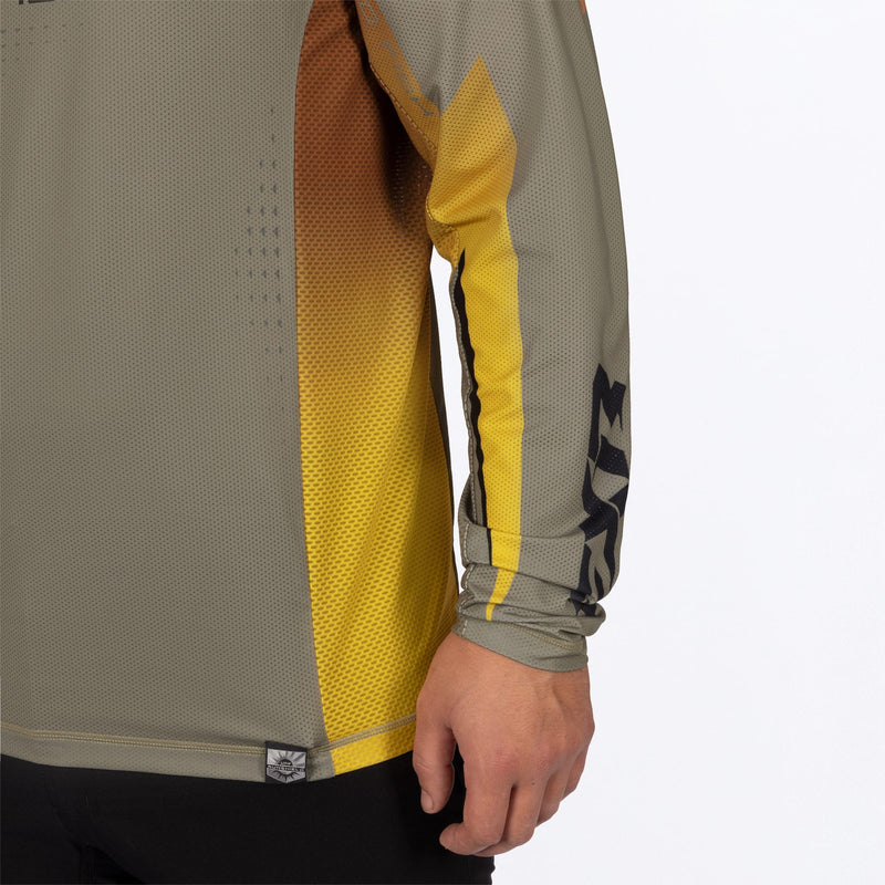 Chargez l'image dans la visionneuse de la galerie, MTournamentAirUPF_Longsleeve_StoneKash_SKU_262087-_1762_Extra3
