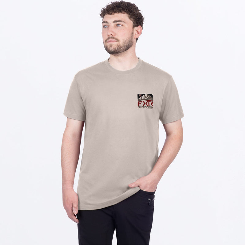 Chargez l'image dans la visionneuse de la galerie, MMountainPremium_T-Shirt_SandOxblood_SKU_271308-_1727_Front
