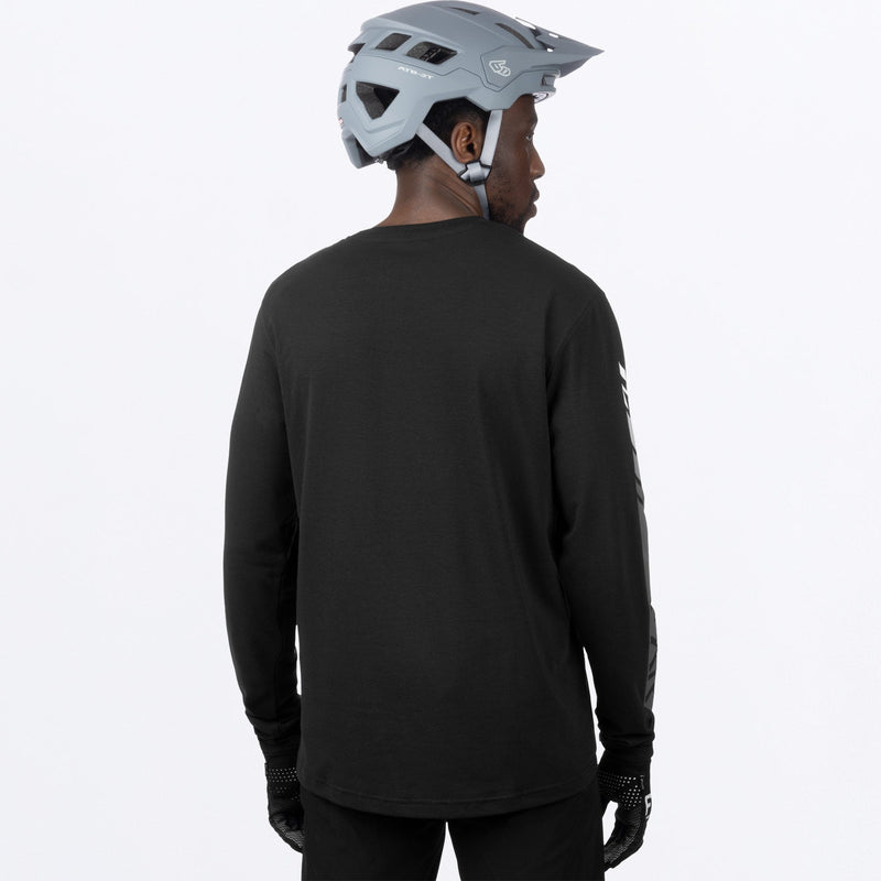 Chargez l'image dans la visionneuse de la galerie, MHeliumTechLongsleeve_Jersey_BlackWhite_SKU_231360-_1001_Extra
