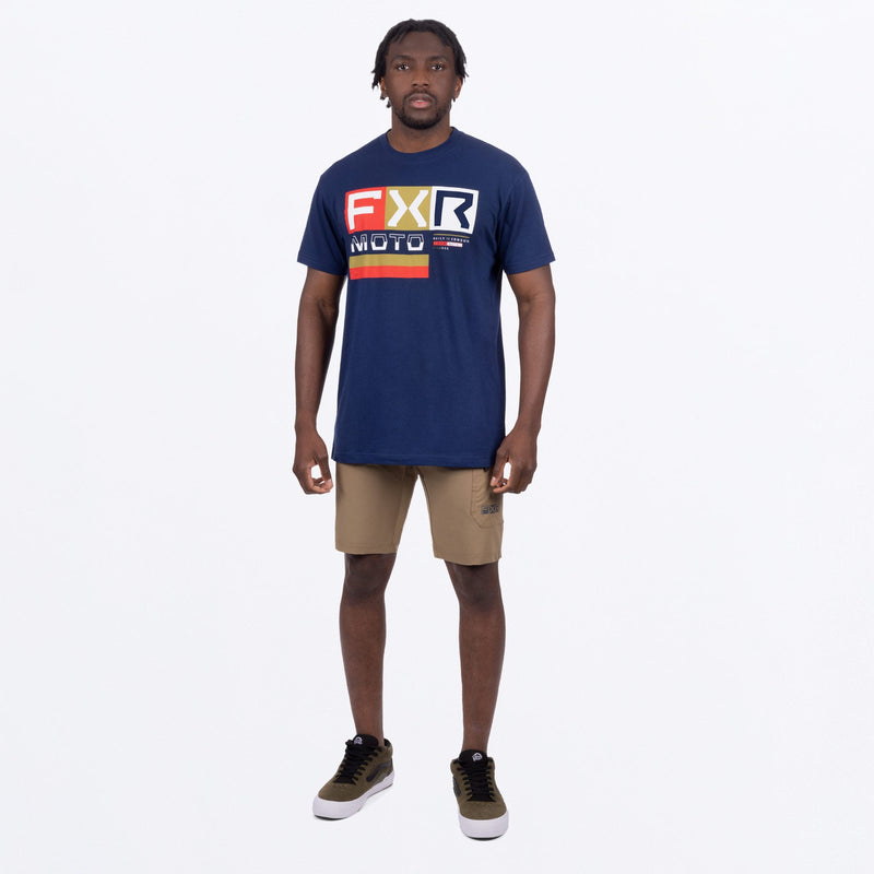 Chargez l'image dans la visionneuse de la galerie, Moto_PremiumTShirt_M_NavyGold_242069-_4562_frontFULL
