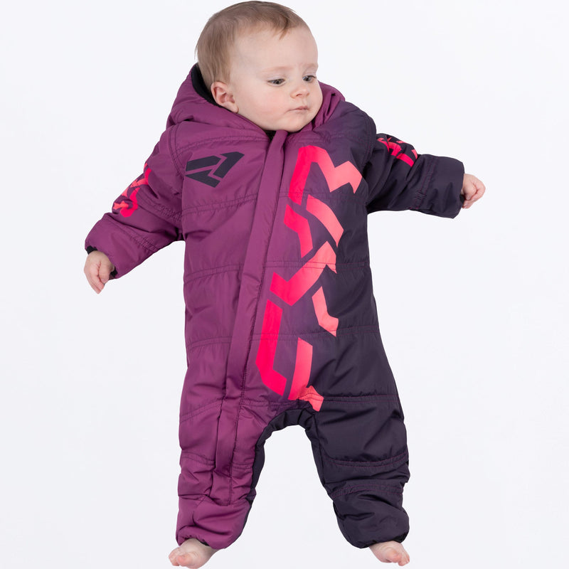 Chargez l'image dans la visionneuse de la galerie, InfantCX_Snowsuit_Y_WineRazzMelonFade_251510-_8600_side
