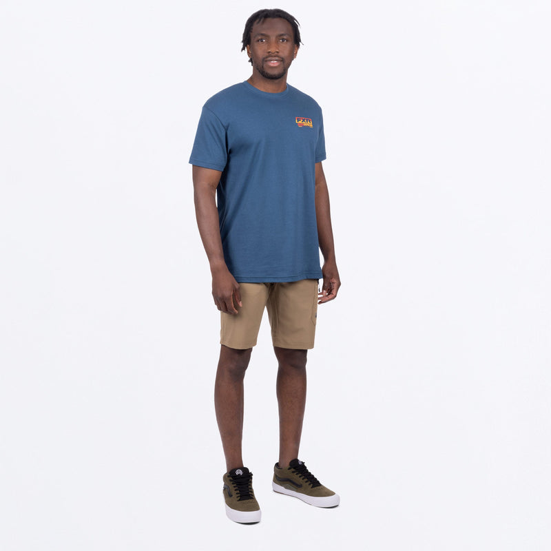 Chargez l'image dans la visionneuse de la galerie, RaceDiv_PremiumTShirt_M_DarkSteelTangerine_242066-_0335_frontFULL
