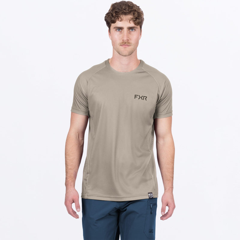 Chargez l'image dans la visionneuse de la galerie, AttackUPF_TShirt_M_StoneAsphalt_252095-_1708_Front
