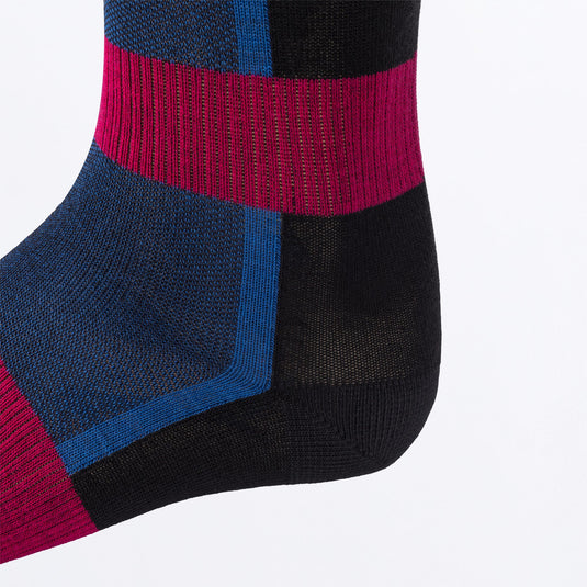 Riding_Sock_BlueBlackRazz_SKU_273450-_4010_Extra3